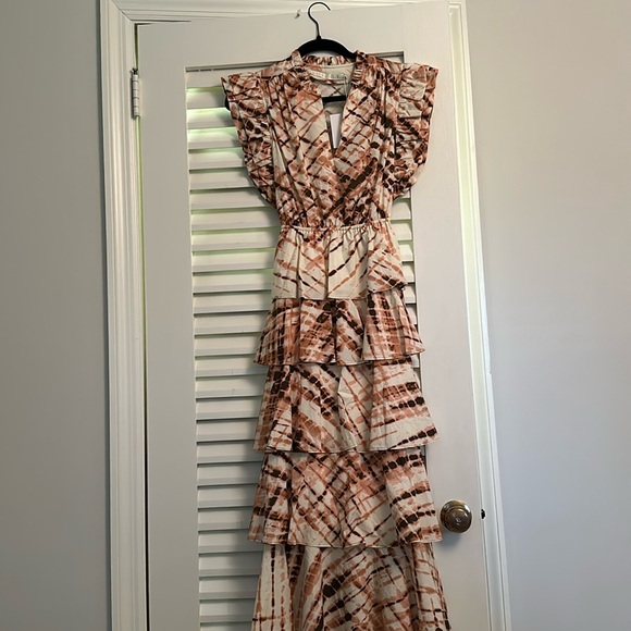 Dresses & Skirts - Marie Oliver Emery Midi Dress